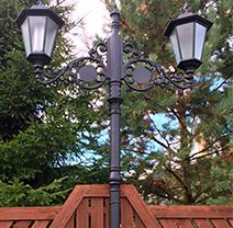 Парковые фонари или фонари уличного освещения